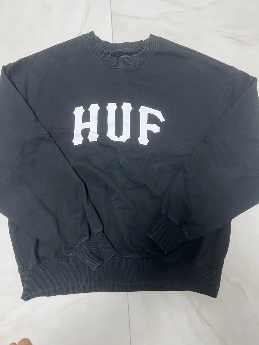 HUF 맨투맨 블랙 XL